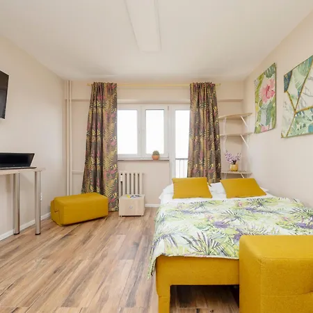 Zoliborz Modern 8th Floor By Renters Warsaw