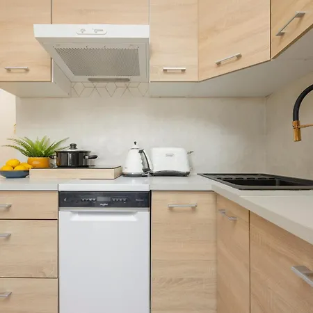 Apartment Zoliborz Modern 8th Floor By Renters *